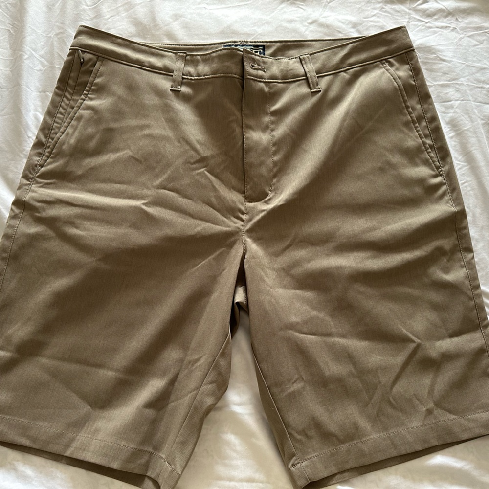 - Brand new men’s shorts. Excellent condition.